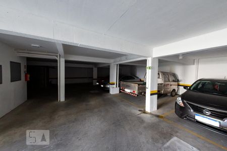 Apartamento para alugar com 73m², 2 quartos e 1 vaga Apartamento para alugar com 73m², 2 quartos e 1 vagaGaragem
