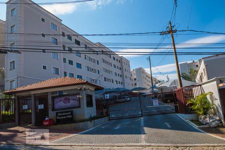 Apartamento à venda com 47m², 2 quartos e 1 vaga Apartamento à venda com 47m², 2 quartos e 1 vagaFachada