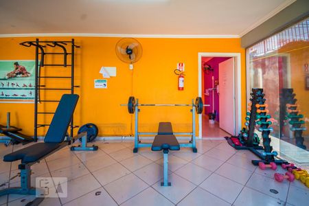 Apartamento à venda com 47m², 2 quartos e 1 vaga Apartamento à venda com 47m², 2 quartos e 1 vagaÁrea comum - Academia