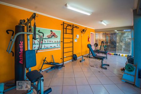 Apartamento à venda com 47m², 2 quartos e 1 vaga Apartamento à venda com 47m², 2 quartos e 1 vagaÁrea comum - Academia