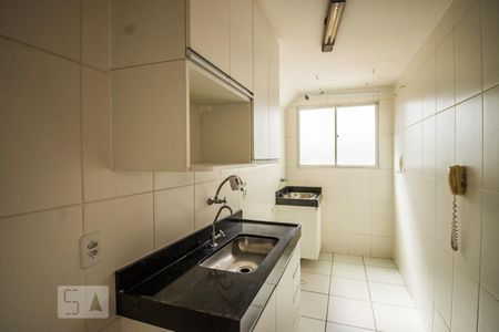 Apartamento à venda com 47m², 2 quartos e 1 vaga Apartamento à venda com 47m², 2 quartos e 1 vagaCozinha e Área de Serviço