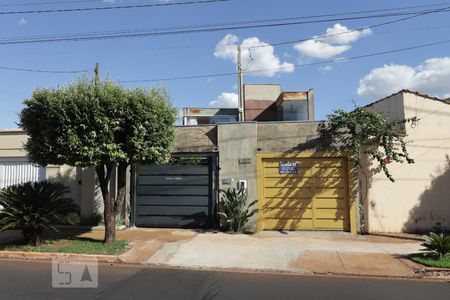 Apartamento para alugar com 55m², 1 quarto e 1 vagaFachada