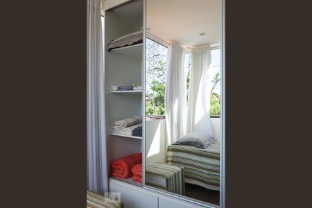 Apartamento para alugar com 55m², 1 quarto e 1 vagaArmário