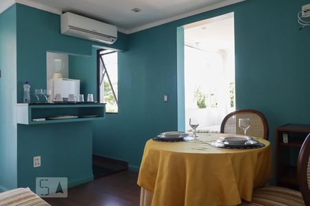 Apartamento para alugar com 55m², 1 quarto e 1 vagaSala