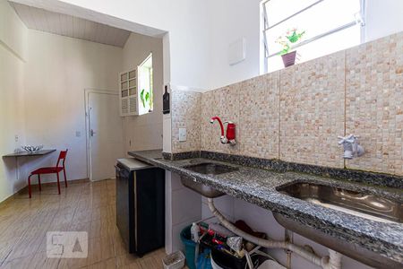 Studio para alugar com 18m², 1 quarto e sem vaga Studio para alugar com 18m², 1 quarto e sem vagaCozinha