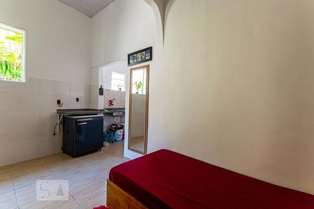 Studio para alugar com 18m², 1 quarto e sem vaga Studio para alugar com 18m², 1 quarto e sem vagaSala / Quarto