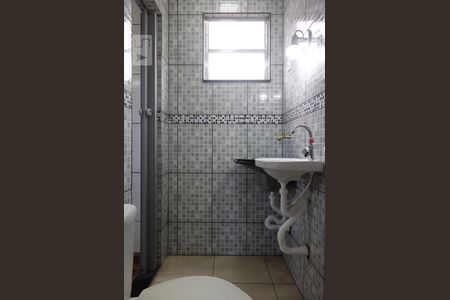 Banheiro de kitnet/studio para alugar com 1 quarto, 23m² em Engenho Novo, Rio de Janeiro