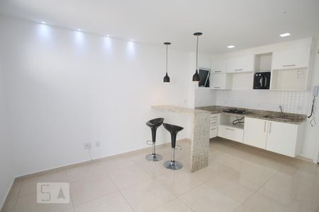 Sala de apartamento para alugar com 1 quarto, 40m² em Taquara, Rio de Janeiro