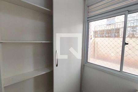 Apartamento para alugar com 58m², 2 quartos e 1 vagaÁrea de Serviço