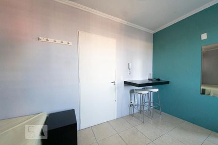 Sala de kitnet/studio para alugar com 1 quarto, 28m² em Centro, São Leopoldo