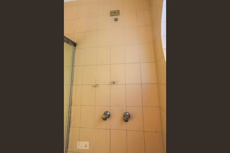 Casa para alugar com 180m², 4 quartos e 2 vagasBanheiro Suite 1