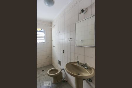 Casa para alugar com 180m², 4 quartos e 2 vagasBanheiro