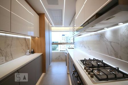 Apartamento à venda com 70m², 1 quarto e 2 vagasCozinha