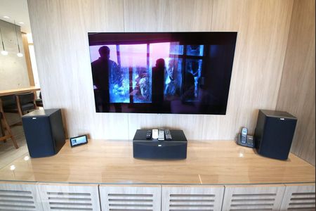 Apartamento à venda com 70m², 1 quarto e 2 vagasSala