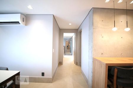 Apartamento à venda com 70m², 1 quarto e 2 vagasCorredor  Suíte