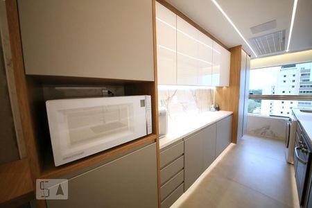 Apartamento à venda com 70m², 1 quarto e 2 vagasCozinha 
