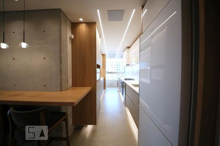 Apartamento à venda com 70m², 1 quarto e 2 vagasCozinha