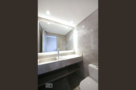 Apartamento à venda com 70m², 1 quarto e 2 vagasLavabo