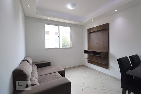 Sala de apartamento para alugar com 2 quartos, 38m² em Vila Lutécia, Santo André