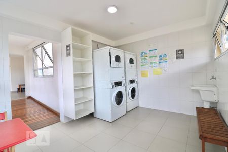 Apartamento para alugar com 26m², 1 quarto e sem vaga Apartamento para alugar com 26m², 1 quarto e sem vagaÁrea comum - Lavanderia