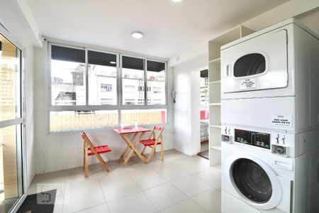 Apartamento para alugar com 26m², 1 quarto e sem vaga Apartamento para alugar com 26m², 1 quarto e sem vagaÁrea comum - Lavanderia