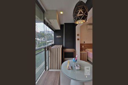 Varanda de apartamento para alugar com 1 quarto, 49m² em Sumarezinho, São Paulo