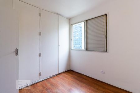 Quarto 1 de apartamento para alugar com 3 quartos, 120m² em Vila Uberabinha, São Paulo