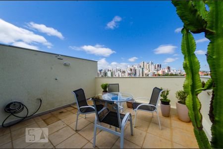 Apartamento para alugar com 140m², 2 quartos e 2 vagas Apartamento para alugar com 140m², 2 quartos e 2 vagasCobertura
