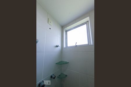 Apartamento para alugar com 140m², 2 quartos e 2 vagas Apartamento para alugar com 140m², 2 quartos e 2 vagasBanheiro social