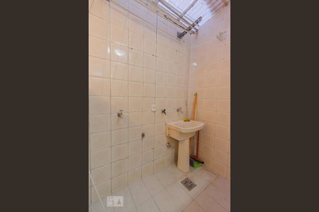 Apartamento à venda com 68m², 2 quartos e 1 vagaÁrea de Serviço