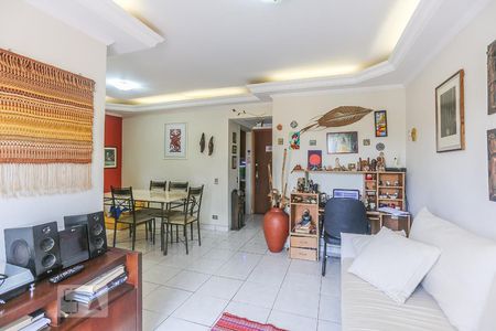 Apartamento para alugar com 82m², 3 quartos e sem vagaSala de Estar