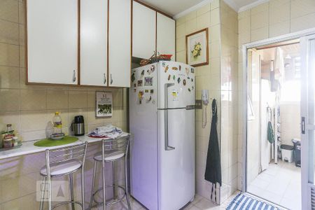 Apartamento para alugar com 82m², 3 quartos e sem vagaCozinha