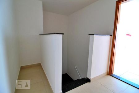 Apartamento para alugar com 78m², 2 quartos e 1 vagaCorredor Cobertura
