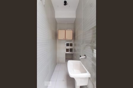 Casa de condomínio à venda com 100m², 3 quartos e 2 vagasÁrea de Serviço