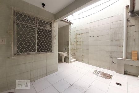 Casa de condomínio à venda com 100m², 3 quartos e 2 vagasÁrea de Serviço