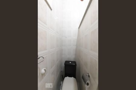 Casa de condomínio à venda com 100m², 3 quartos e 2 vagasBanheiro Social