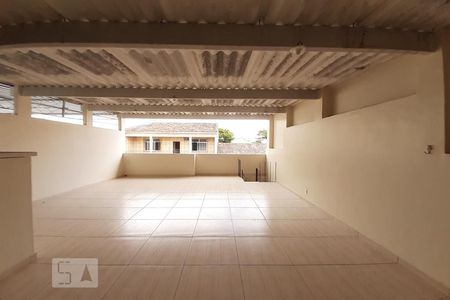 Casa de condomínio à venda com 100m², 3 quartos e 2 vagasTerraço
