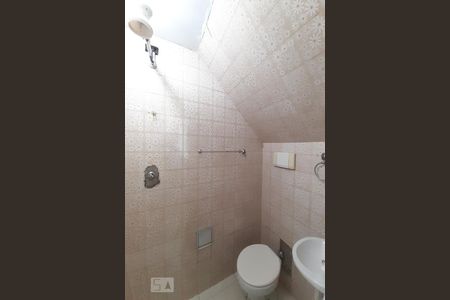 Casa de condomínio à venda com 100m², 3 quartos e 2 vagasBanheiro da Suíte