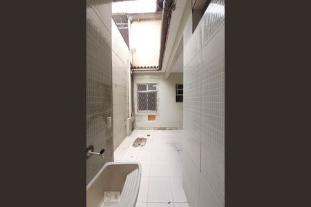 Casa de condomínio à venda com 100m², 3 quartos e 2 vagasÁrea de Serviço