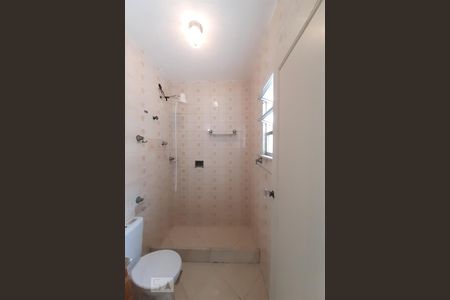 Casa de condomínio à venda com 100m², 3 quartos e 2 vagasBanheiro
