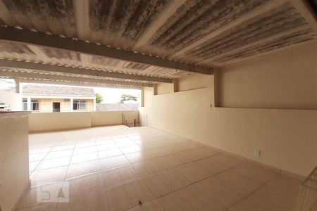 Casa de condomínio à venda com 100m², 3 quartos e 2 vagasTerraço
