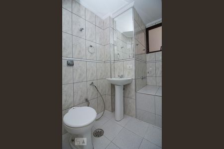 Apartamento à venda com 70m², 2 quartos e 1 vaga Apartamento à venda com 70m², 2 quartos e 1 vagaBanheiro Corredor