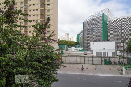 Apartamento à venda com 70m², 2 quartos e 1 vaga Apartamento à venda com 70m², 2 quartos e 1 vagaVista do Quarto 2