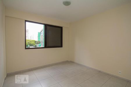 Quarto 1 de apartamento à venda com 2 quartos, 70m² em Água Branca, São Paulo