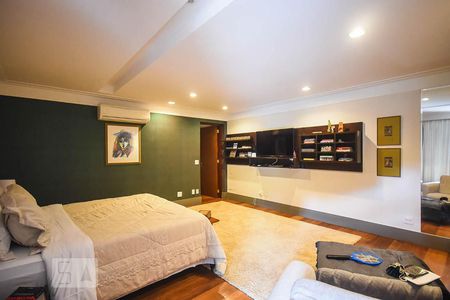 Casa à venda com 920m², 4 quartos e 6 vagas Casa à venda com 920m², 4 quartos e 6 vagasSuíte 1