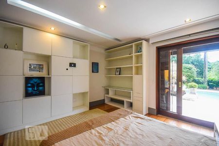 Casa à venda com 920m², 4 quartos e 6 vagas Casa à venda com 920m², 4 quartos e 6 vagasSuíte 2