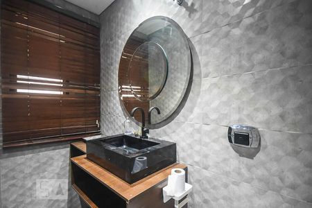 Casa à venda com 920m², 4 quartos e 6 vagas Casa à venda com 920m², 4 quartos e 6 vagasLavabo do ateliê