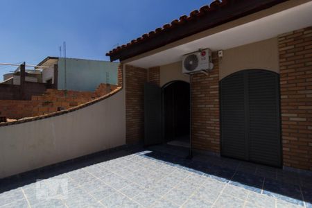 Casa para alugar com 214m², 3 quartos e 2 vagas Casa para alugar com 214m², 3 quartos e 2 vagasVaranda suíte