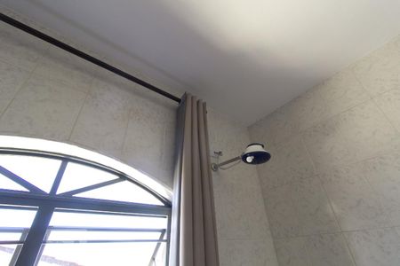 Casa para alugar com 214m², 3 quartos e 2 vagas Casa para alugar com 214m², 3 quartos e 2 vagasBanheiro suíte