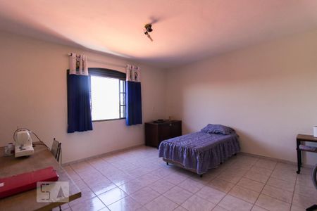 Casa para alugar com 214m², 3 quartos e 2 vagas Casa para alugar com 214m², 3 quartos e 2 vagasQuarto 1